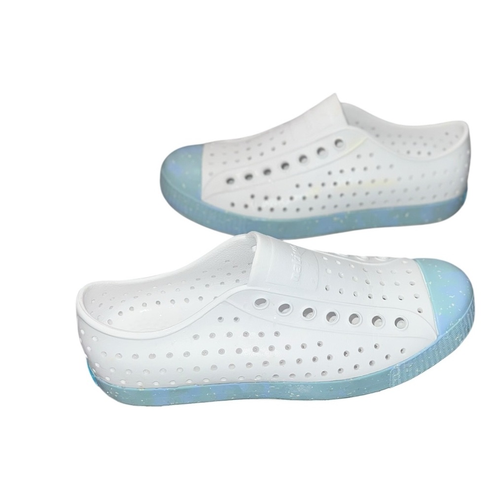 Native Shoes Jefferson White Blue Speckled Slip-On Sneakers Size 7 Waterproof - Picture 3 of 7